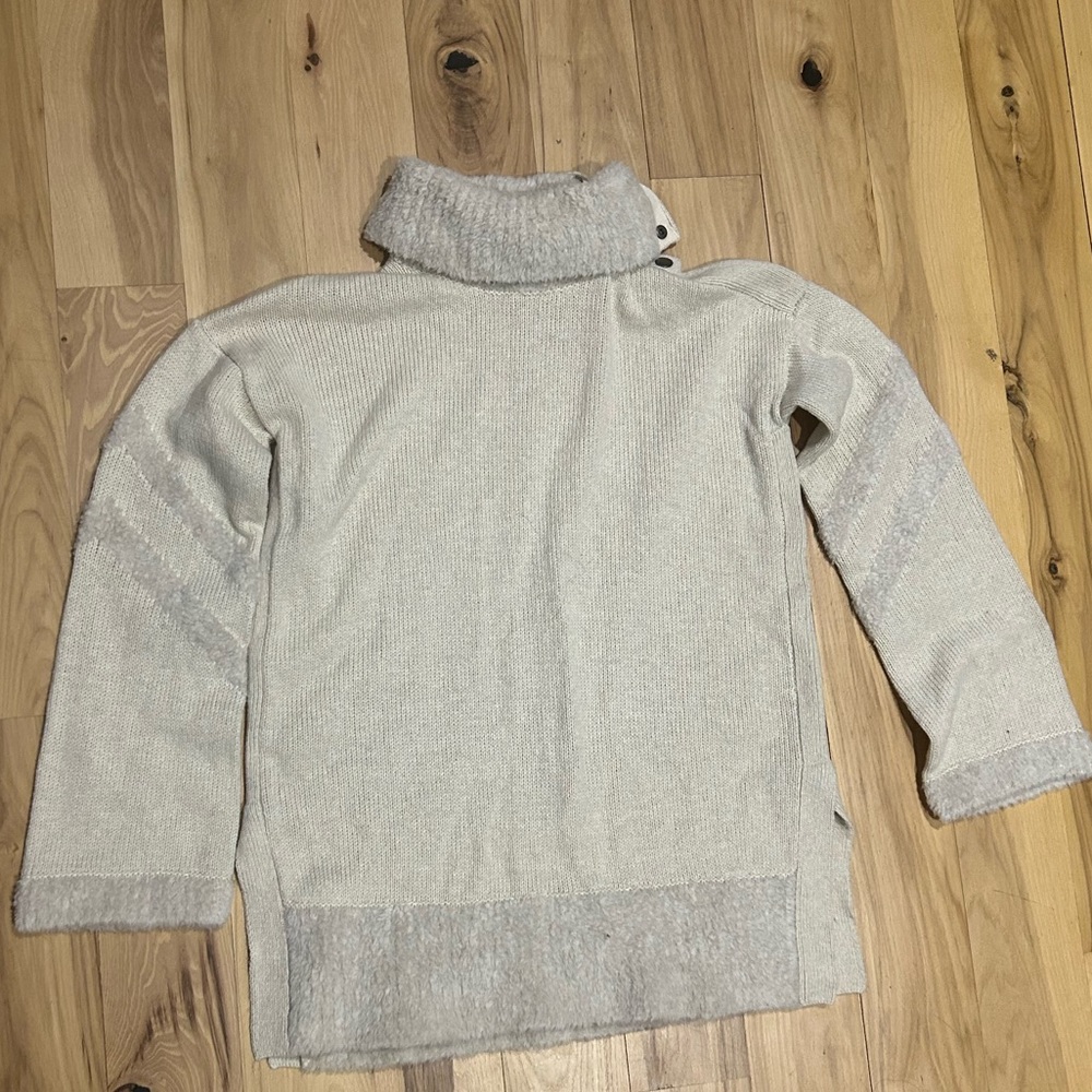 Smartwool Women’s sweater size S Small